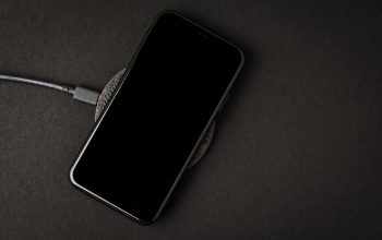 iphone battery replacement in qatar